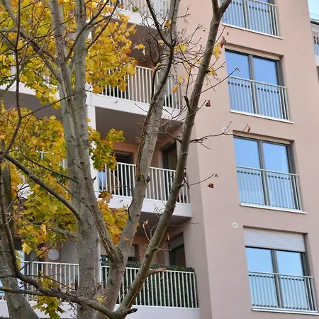 Sweethomes Apartamento